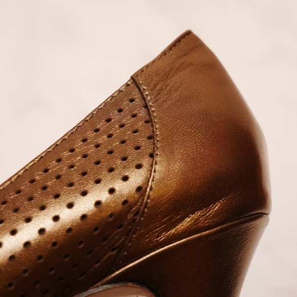 Bandolino peep toe heels - Picture 9 of 17